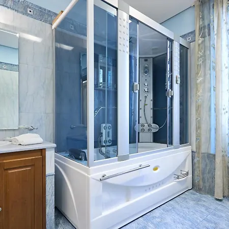 Lägenhet Kins Milizie *